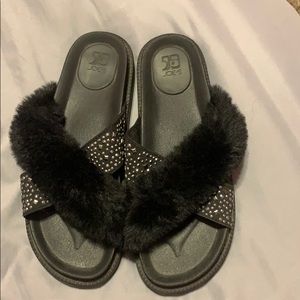 Women’s slides
